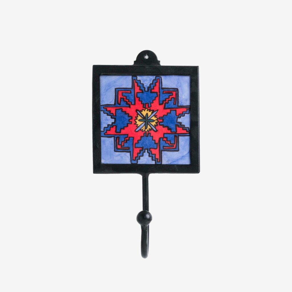 Coat Hanger Crown Carpet/Tag Gorg