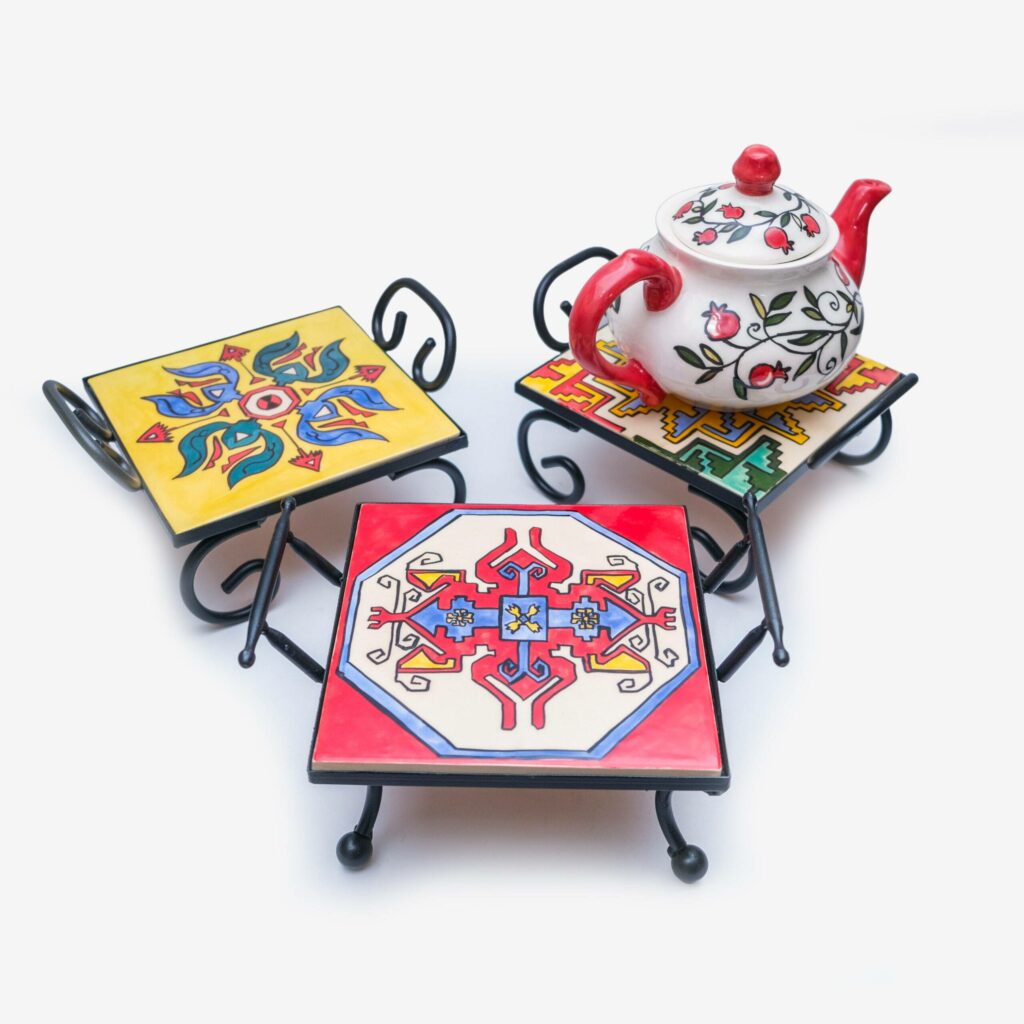 armenian ceramic trivet, կերամիկական տակդիր