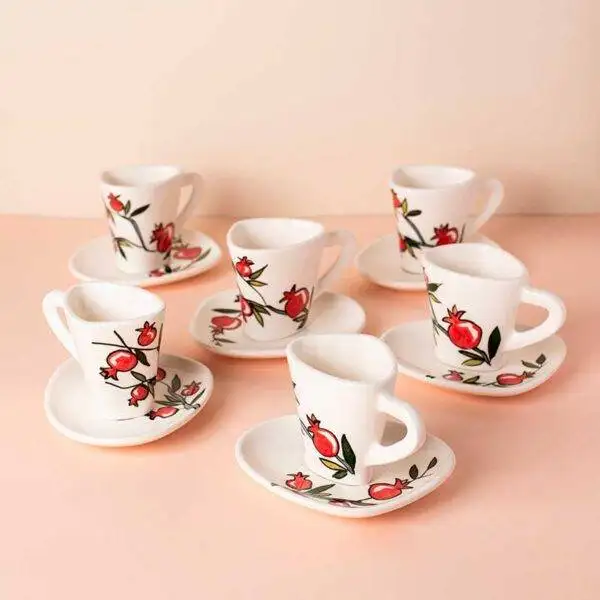 սուրճի բաժակ ափսեով նռներ, armenian coffee cup pomegranate