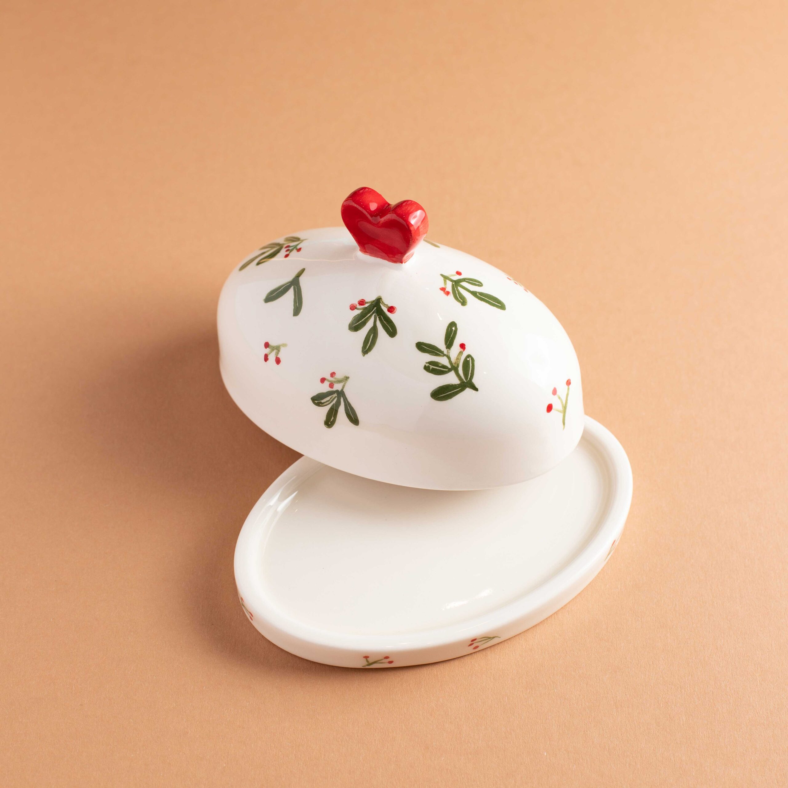 christmas dinnerware