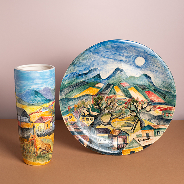 Ծաղկաման և ափսե, Vase and decorative plate